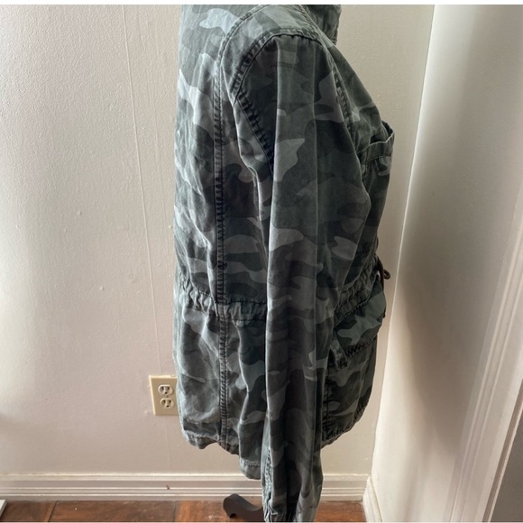 Old Navy Camo Jacket sz Large - Picture 8 of 12